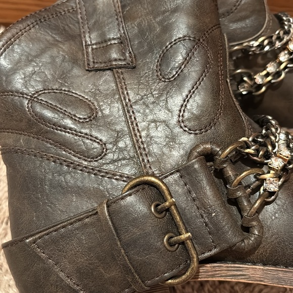 CANDIES rhinestone, cowboy boots booties chains gems ankle 6.5 - Picture 15 of 15